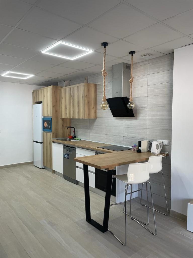 Planta Baja Moderna Y Nueva A Estrenar En El Centro Ciudad 2 Habitaciones Y 2 Banos Елче Екстериор снимка